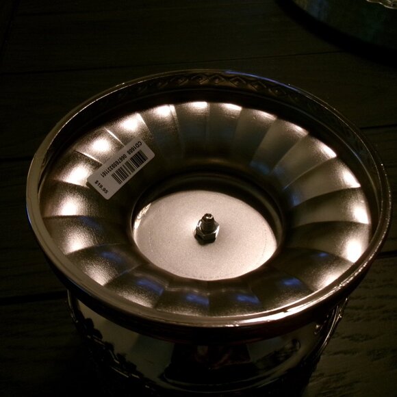 ALL NEW Stained Glass Sparkle Snowflakes 3-Wick Candle Holder Bath & Body Works - Picture 4 of 5